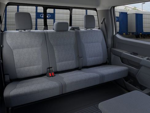 New 2026 Ford F250 XL w/ XL Chrome Package image 11