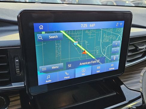 Used 2021 Ford Explorer Limited image 28