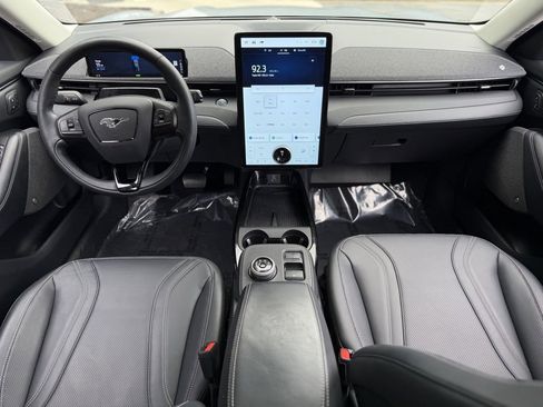 Used 2024 Ford Mustang Mach-E Premium image 41