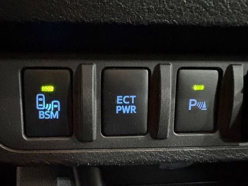 Used 2023 Toyota Tacoma TRD Sport w/ Advanced Technology Package AWD/4WD image 13