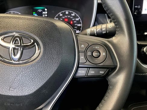 Used 2023 Toyota Corolla SE image 25