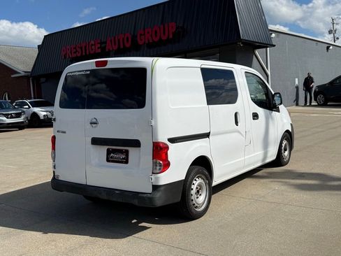Used 2015 Nissan NV200 S w/ Cruise Control Package FWD image 18