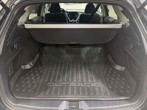 Used 2024 Subaru Outback Premium AWD/4WD image 15