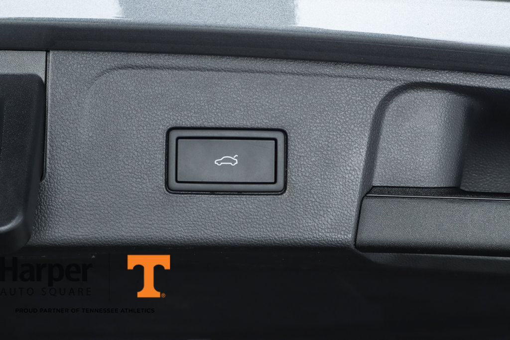 New 2025 Volkswagen Atlas SE w/ Panoramic Sunroof Package FWD image 30