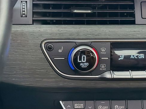 Used 2023 Audi A4 2.0T Premium Plus image 23