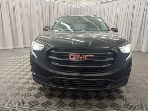 Used 2020 GMC Terrain SLE w/ Elevation Edition AWD/4WD image 2
