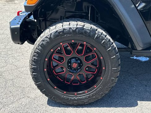 Used 2021 Jeep Wrangler Unlimited Rubicon AWD/4WD image 11