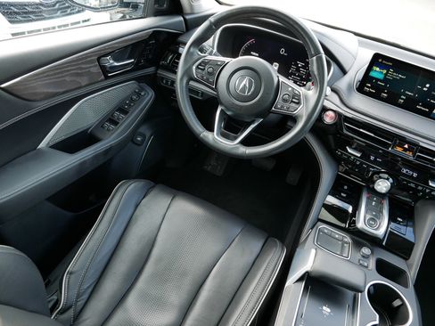 Certified 2024 Acura MDX SH-AWD w/ Advance Package image 9