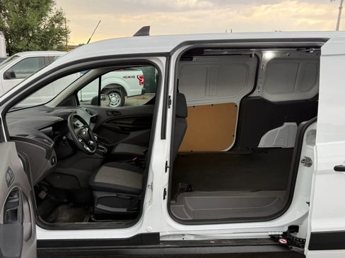 Used 2022 Ford Transit Connect XL FWD image 14