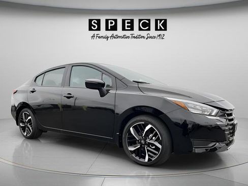 New 2025 Nissan Versa SR w/ Trunk Package FWD image 7