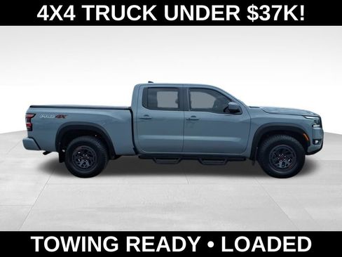Used 2025 Nissan Frontier PRO-4X AWD/4WD image 9