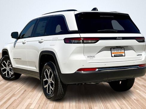 New 2025 Jeep Grand Cherokee Limited image 3
