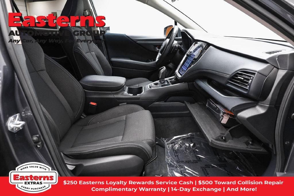 Used 2024 Subaru Outback Premium AWD/4WD image 24