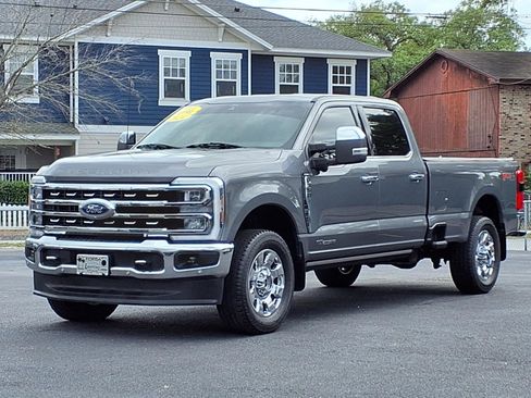 Used 2024 Ford F350 Lariat w/ Lariat Ultimate Package image 1