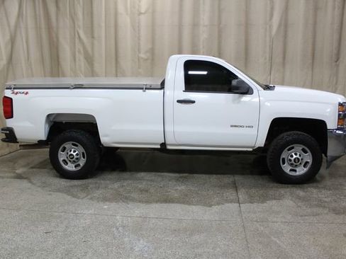 Used 2017 Chevrolet Silverado 2500 W/T w/ WT Convenience Package image 3