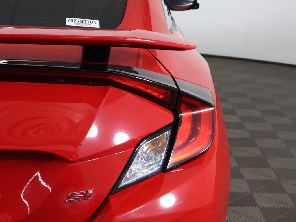 Used 2018 Honda Civic Si image 14