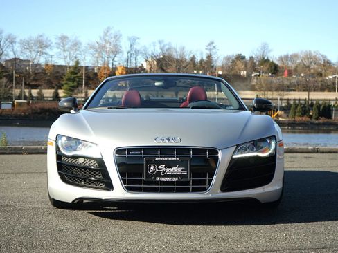 Used 2011 Audi R8 V10 image 15