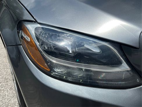 Used 2018 Mercedes-Benz C 300 Sedan image 9