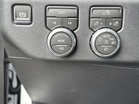 New 2026 GMC Sierra 1500 Elevation AWD/4WD image 19