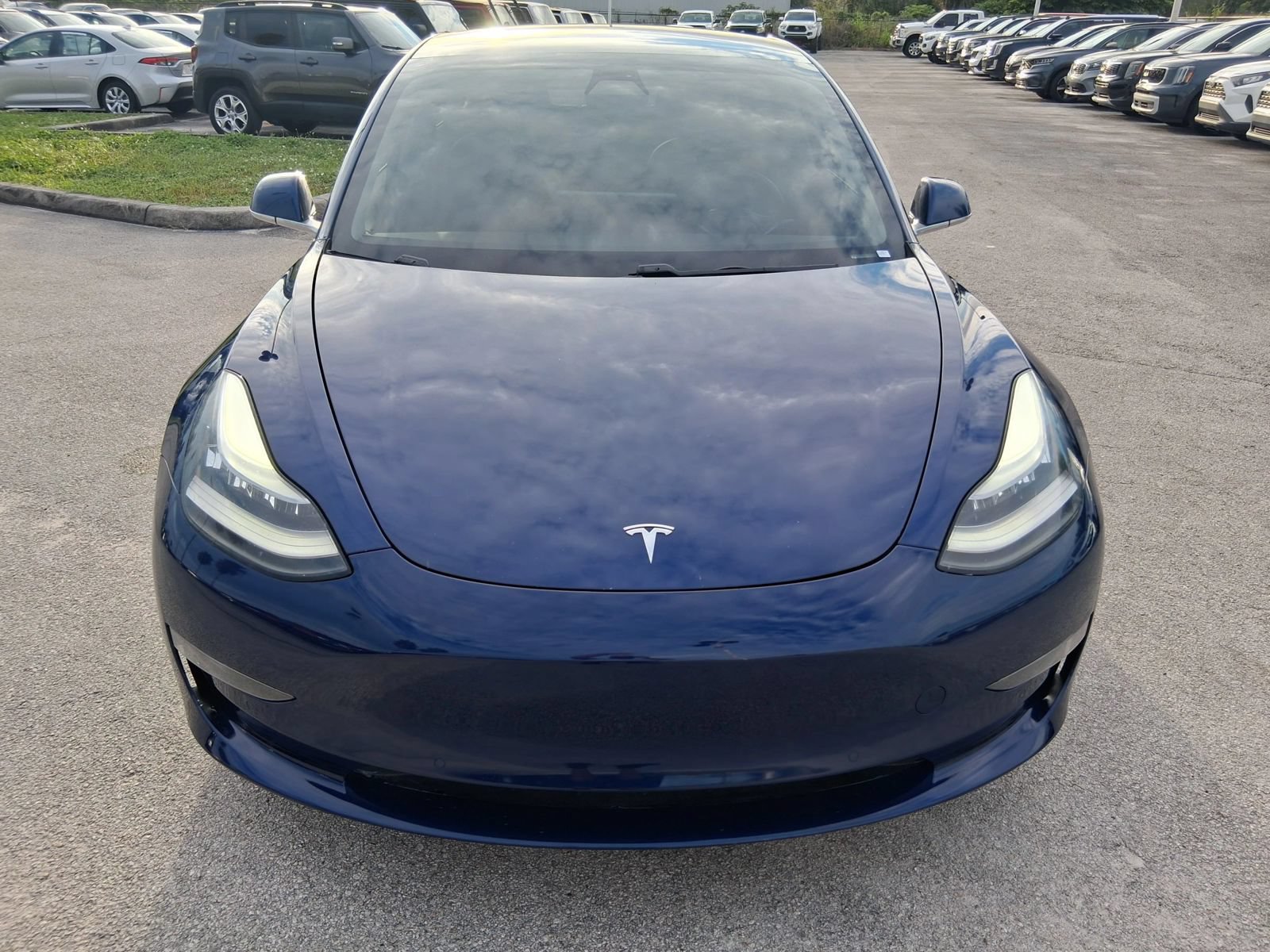 Used 2019 Tesla Model 3 Standard Range Plus RWD image 2