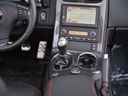 Used 2013 Chevrolet Corvette 427 w/ 1SC Preferred Equipment Group RWD image 24