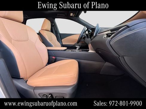 Used 2025 Lexus RX 350 Premium Plus w/ Convenience Package FWD image 31