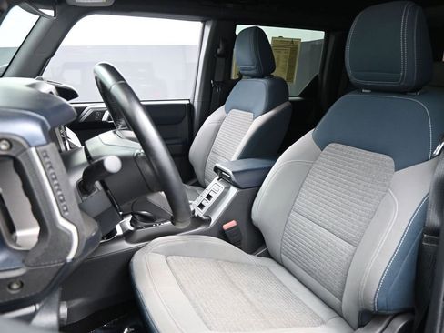 Used 2022 Ford Bronco Outer Banks image 8