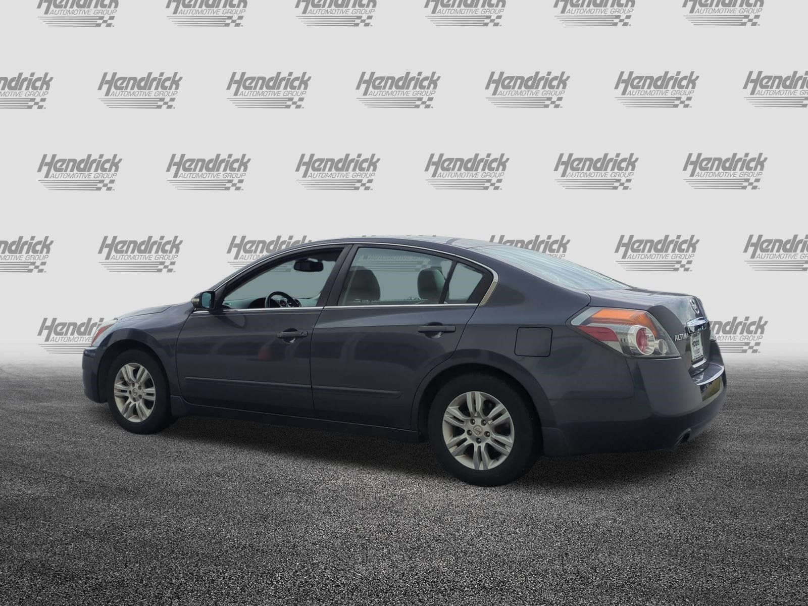 Used 2012 Nissan Altima 2.5 SL w/ 2.5SL Pkg FWD image 8