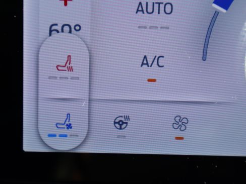 Used 2024 Ford Expedition Platinum image 26