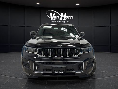 Used 2021 Jeep Grand Cherokee L Overland w/ Advanced Protech Group III AWD/4WD image 2