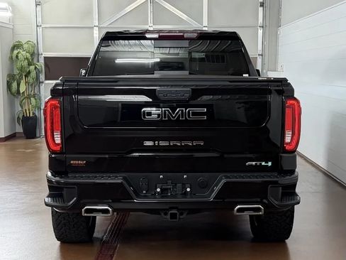 Used 2021 GMC Sierra 1500 AT4 w/ AT4 Preferred Package AWD/4WD image 4