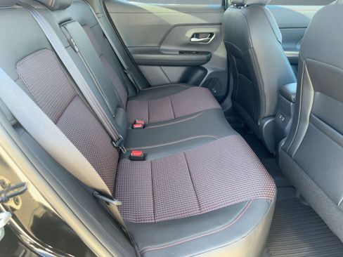 New 2026 Nissan Kicks SR w/ Cold Weather Package image 28