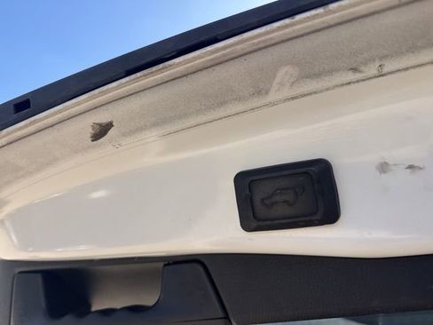 Used 2024 Toyota RAV4 XLE Premium image 8