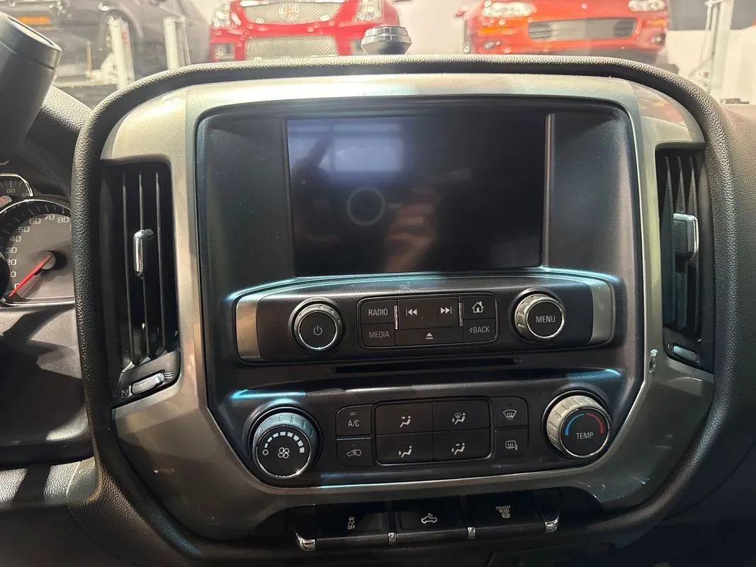 Used 2019 Chevrolet Silverado 2500 LT AWD/4WD image 73