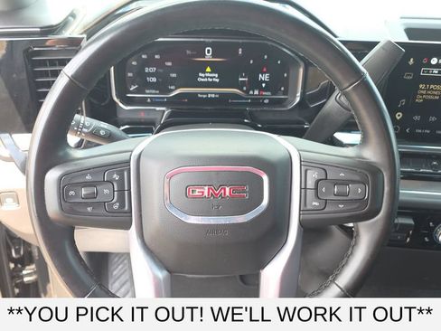 Used 2025 GMC Sierra 1500 SLT AWD/4WD image 15