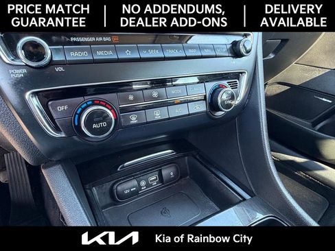 Used 2020 Kia Optima Premium w/ Paint Protection Package image 29