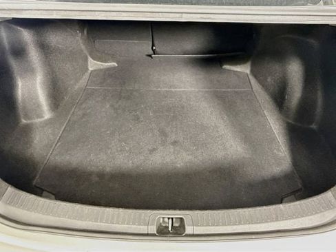 Used 2024 Toyota Corolla LE FWD image 25