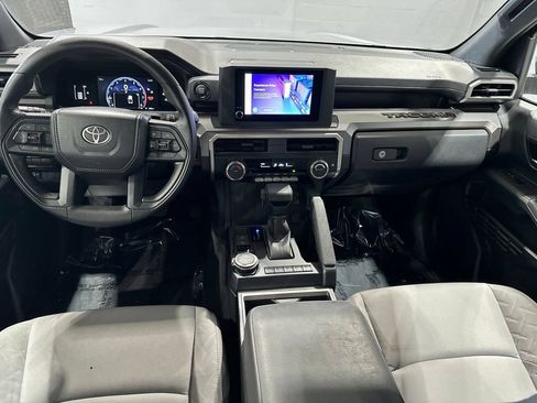 Used 2024 Toyota Tacoma SR5 AWD/4WD image 6