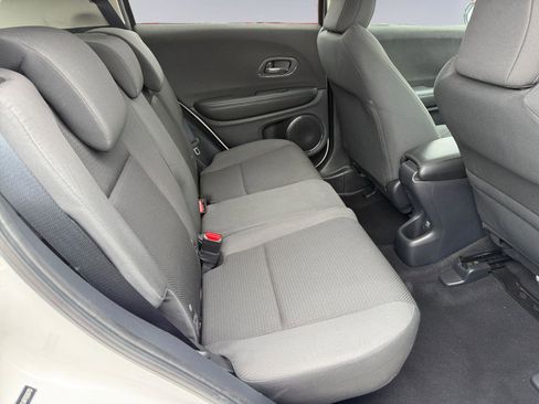 Used 2020 Honda HR-V EX image 12