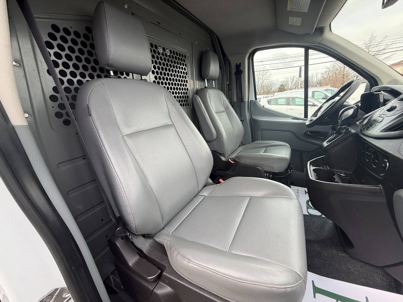 Used 2016 Ford Transit 150 130 Low Roof RWD image 24