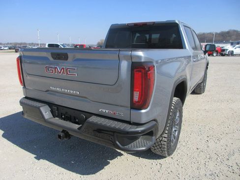 New 2026 GMC Sierra 1500 AT4X image 4