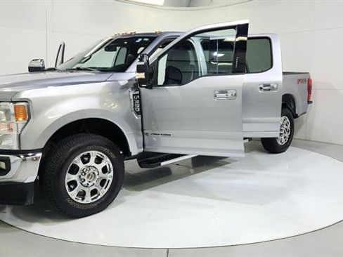 Used 2020 Ford F350 Lariat w/ Lariat Ultimate Package image 30