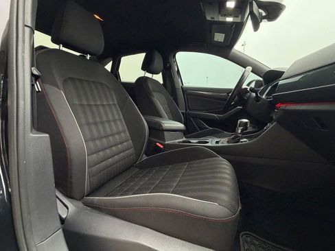 Used 2019 Volkswagen Jetta GLI image 24