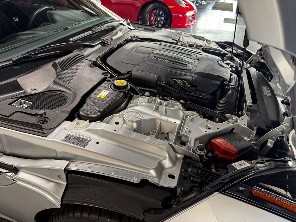 Used 2015 Jaguar F-TYPE R RWD image 66