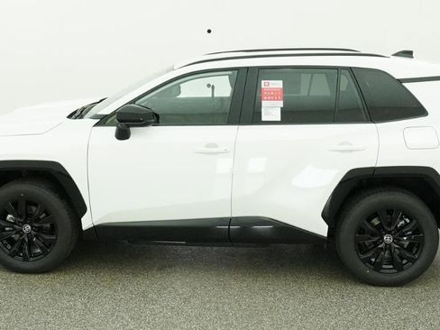 New 2026 Toyota RAV4 SE AWD/4WD image 92