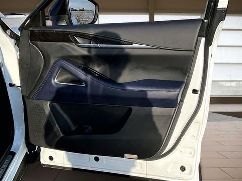 Used 2026 INFINITI QX60 Sport w/ Dark Cargo Package image 24