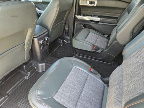 Used 2024 Ford Explorer Timberline w/ Timberline Technology Package image 30