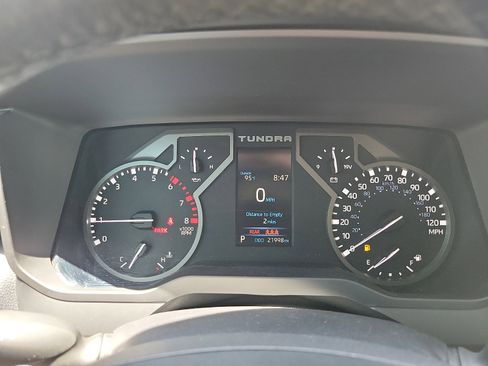 Used 2024 Toyota Tundra SR5 w/ SR5 Premium Package AWD/4WD image 18