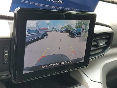 Certified 2023 Ford Explorer XLT AWD/4WD image 30