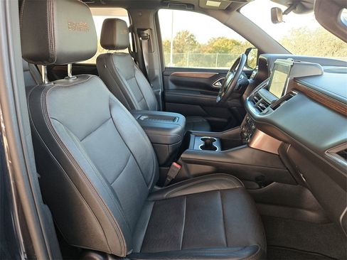 Used 2023 Chevrolet Tahoe High Country image 28